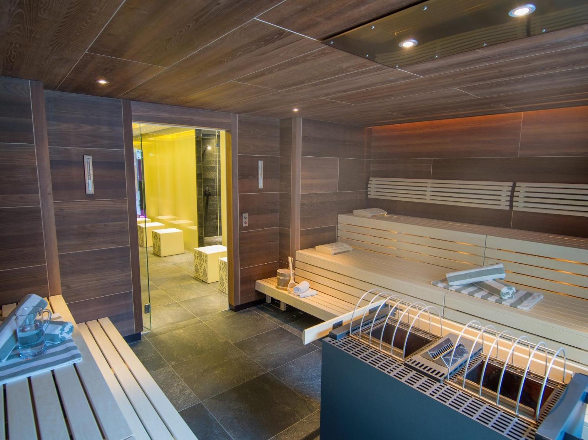 Alpinresort Valsaa - Sport & Spa Saalbach-Hinterglemm Eksteriør bilde