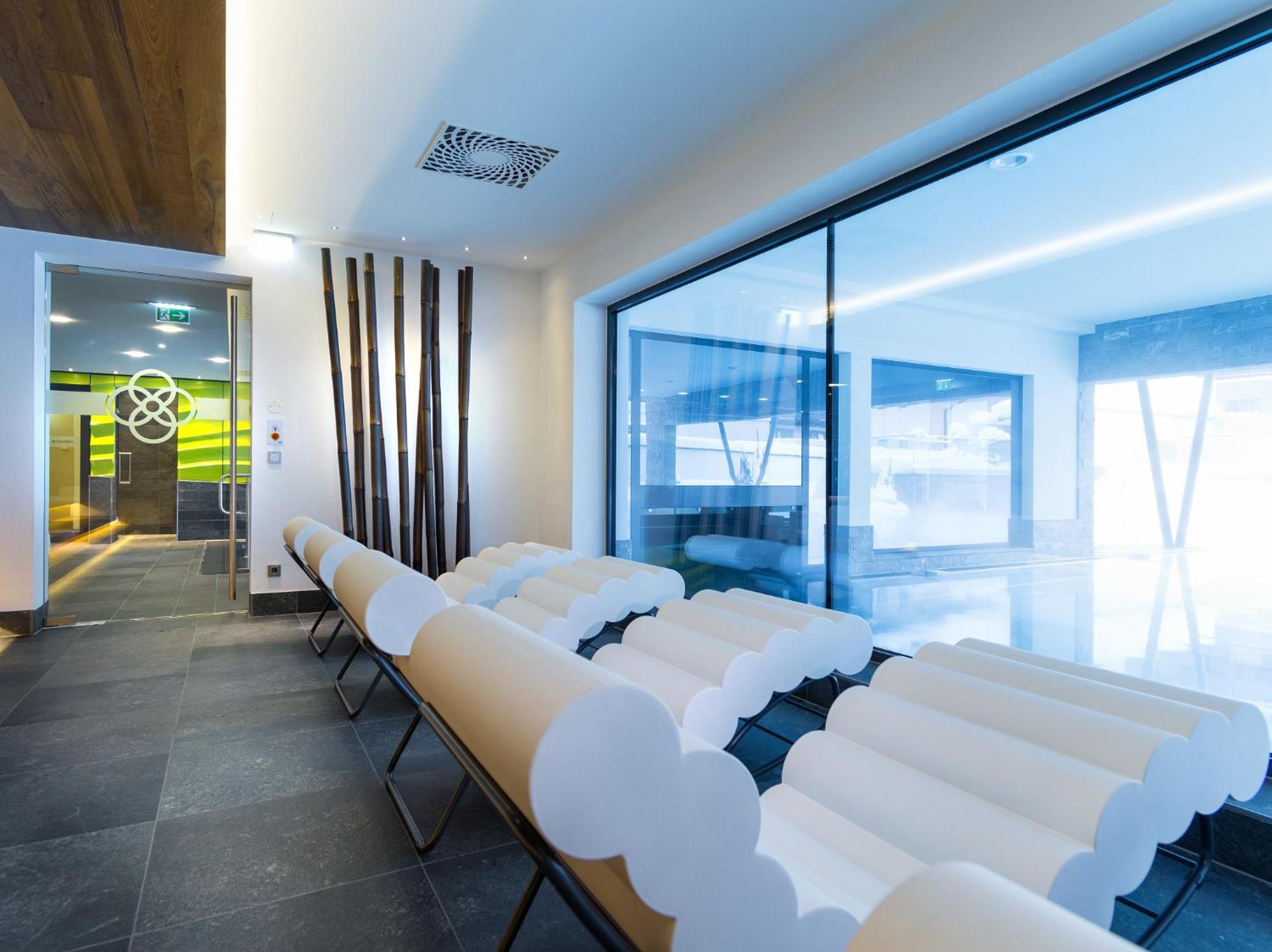 Alpinresort Valsaa - Sport & Spa Saalbach-Hinterglemm Eksteriør bilde