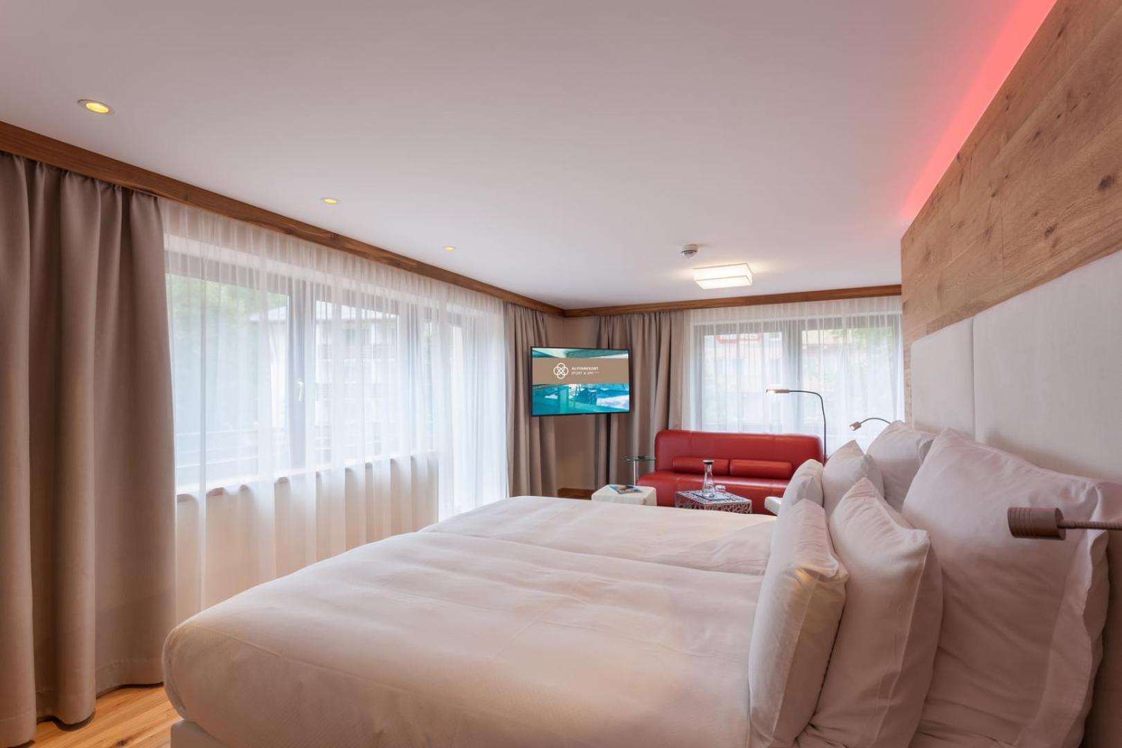 Alpinresort Valsaa - Sport & Spa Saalbach-Hinterglemm Rom bilde